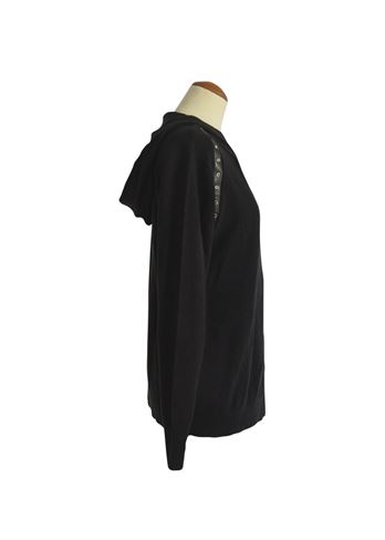 https://bo.fuzao.com.pt/FileUploads/Produtos/fuzao_diesel_camisola-senhora_d00sn08_preto_02_thumb.jpg