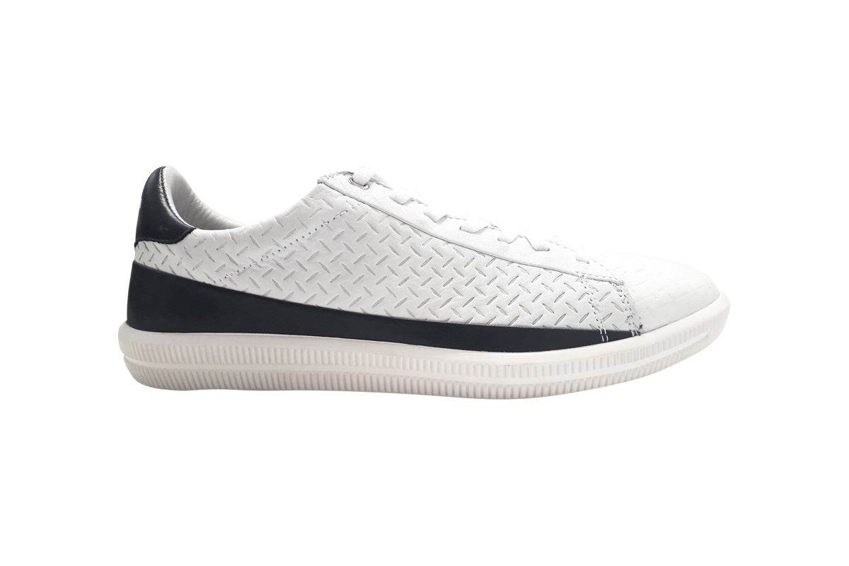 https://bo.fuzao.com.pt/FileUploads/Produtos/fuzao_diesel_tenis_preto_d00p0966_01.jpg