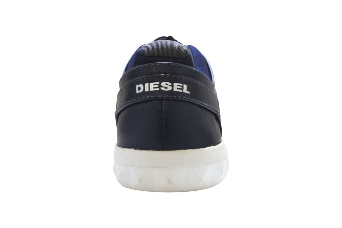 https://bo.fuzao.com.pt/FileUploads/Produtos/fuzao_diesel_tennis-h_dy01451_azul-marinho_03.jpg