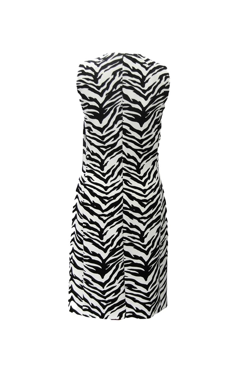 https://bo.fuzao.com.pt/FileUploads/Produtos/fuzao_moschino_vestido-zebra_basi141_02.jpg