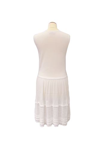 https://bo.fuzao.com.pt/FileUploads/Produtos/fuzao_red-valentino_vestido-branco-de-malha_amaz848_02_thumb.jpg