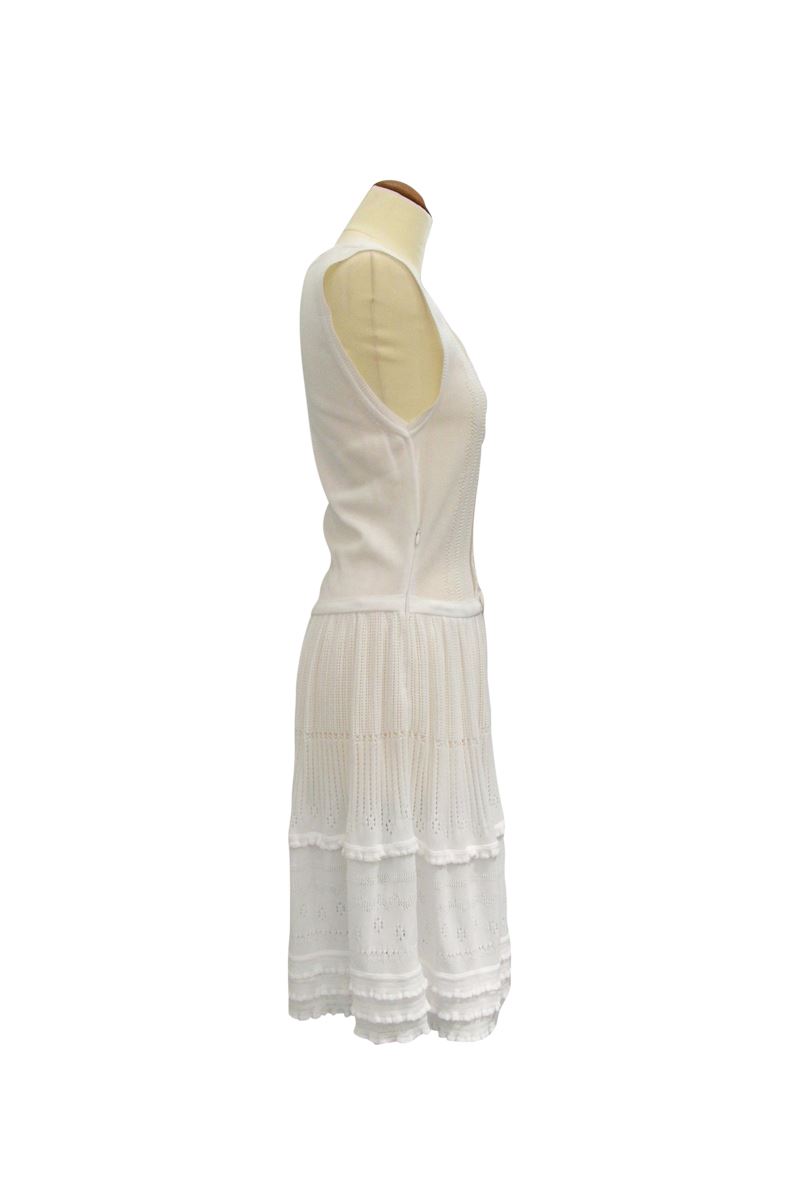 https://bo.fuzao.com.pt/FileUploads/Produtos/fuzao_red-valentino_vestido-branco-de-malha_amaz848_05.jpg