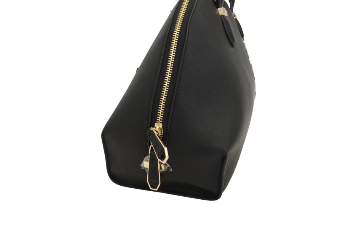 https://bo.fuzao.com.pt/FileUploads/Produtos/fuzao_trussardi-jeans_mala-preta_mal0102_02.jpg