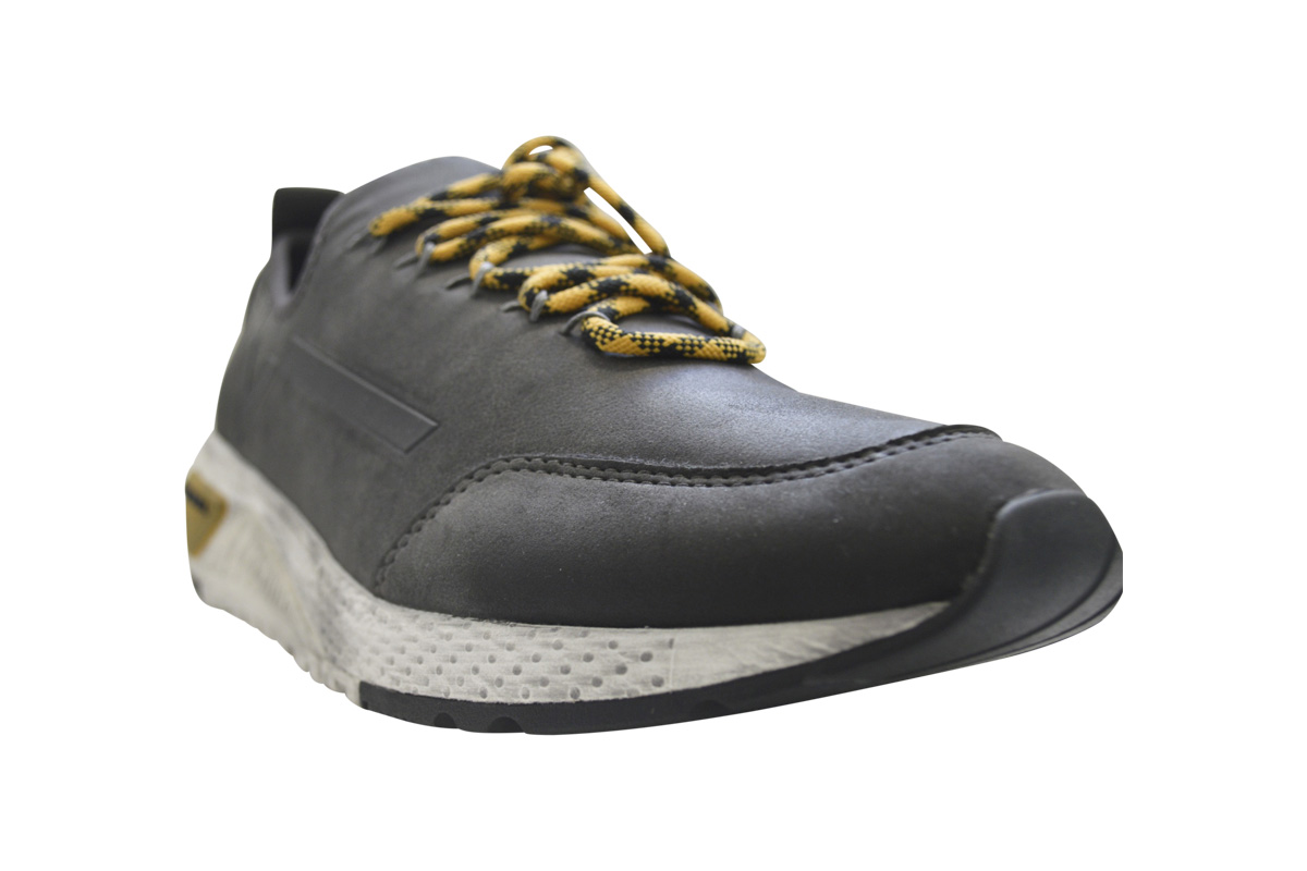 https://bo.fuzao.com.pt/FileUploads/produtos/homem/calcados/sneakers/fuzao_diesel_tennis-h_dy01534_azul_02.jpg
