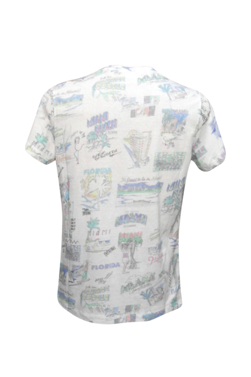 https://bo.fuzao.com.pt/FileUploads/produtos/homem/vestuario/tshirts/fuzao_diesel_t-shirt-branca-miami-beach_d00sx85_02.jpg