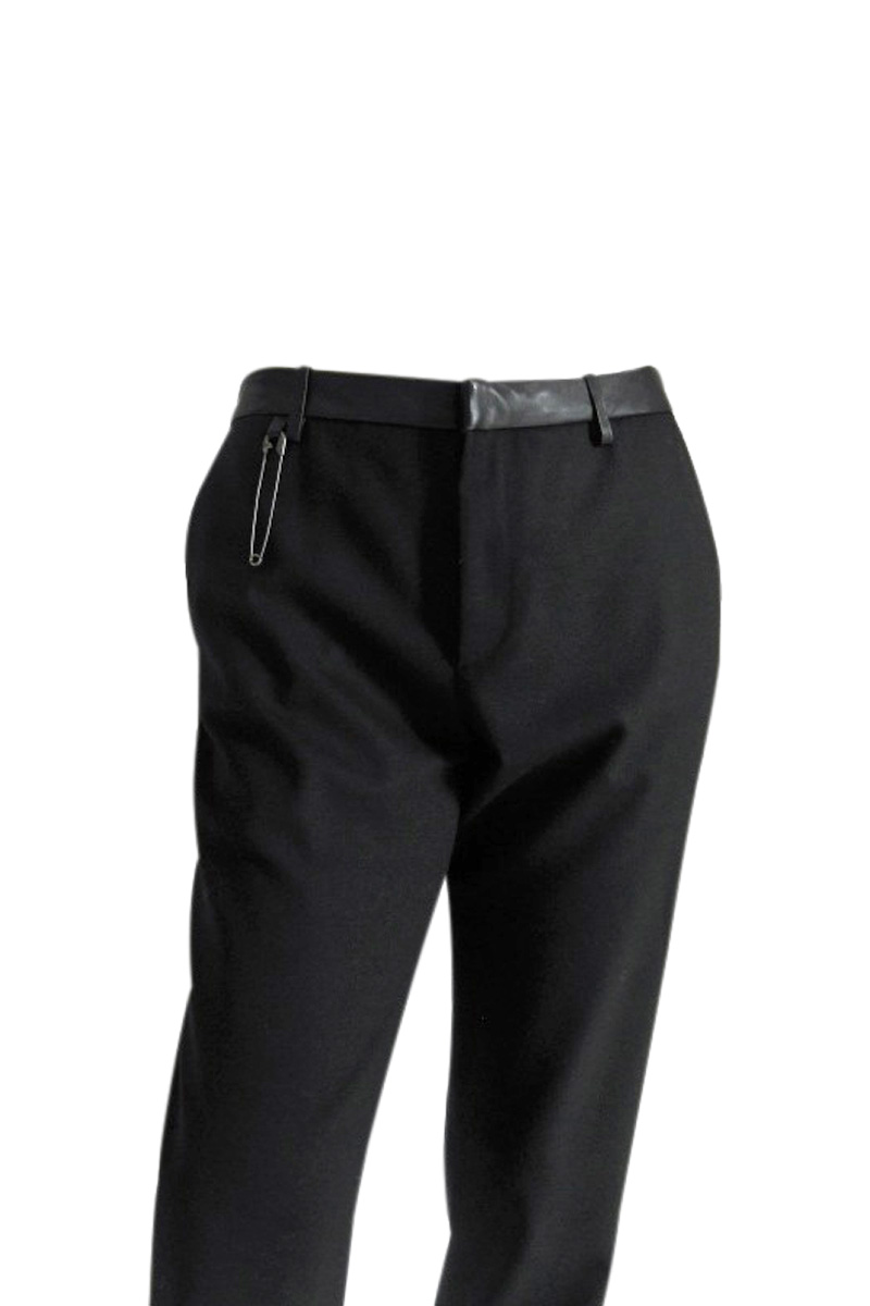 https://bo.fuzao.com.pt/FileUploads/produtos/senhora/vestuario/calcas/fuzao_diesel_calcas-mulher_d00slow_02_ob2kt3g2.jpg