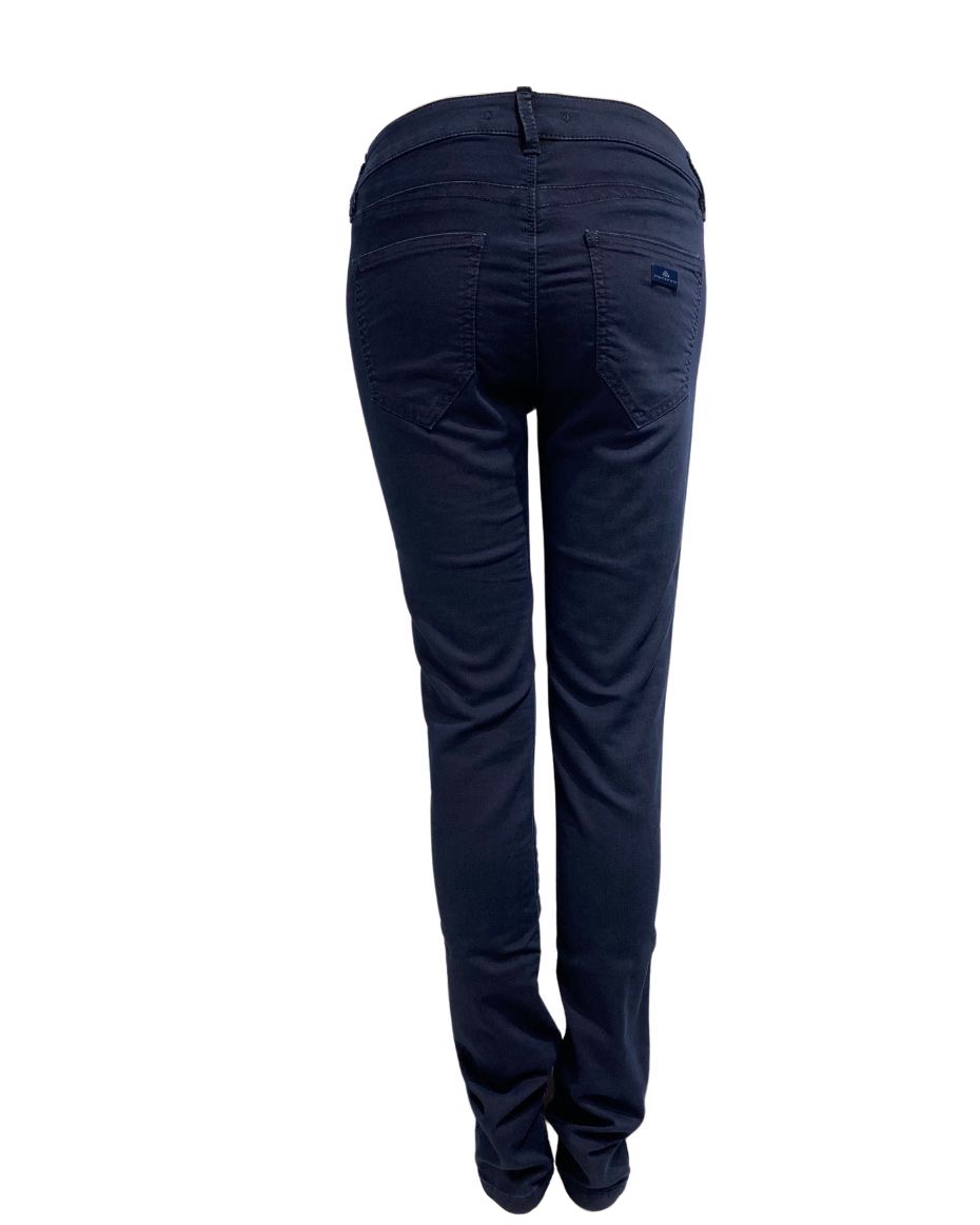 https://bo.fuzao.com.pt/FileUploads/produtos/senhora/vestuario/calcas/fuzao_fornarina_calcamarinhoskinny_for1g91-2.jpeg