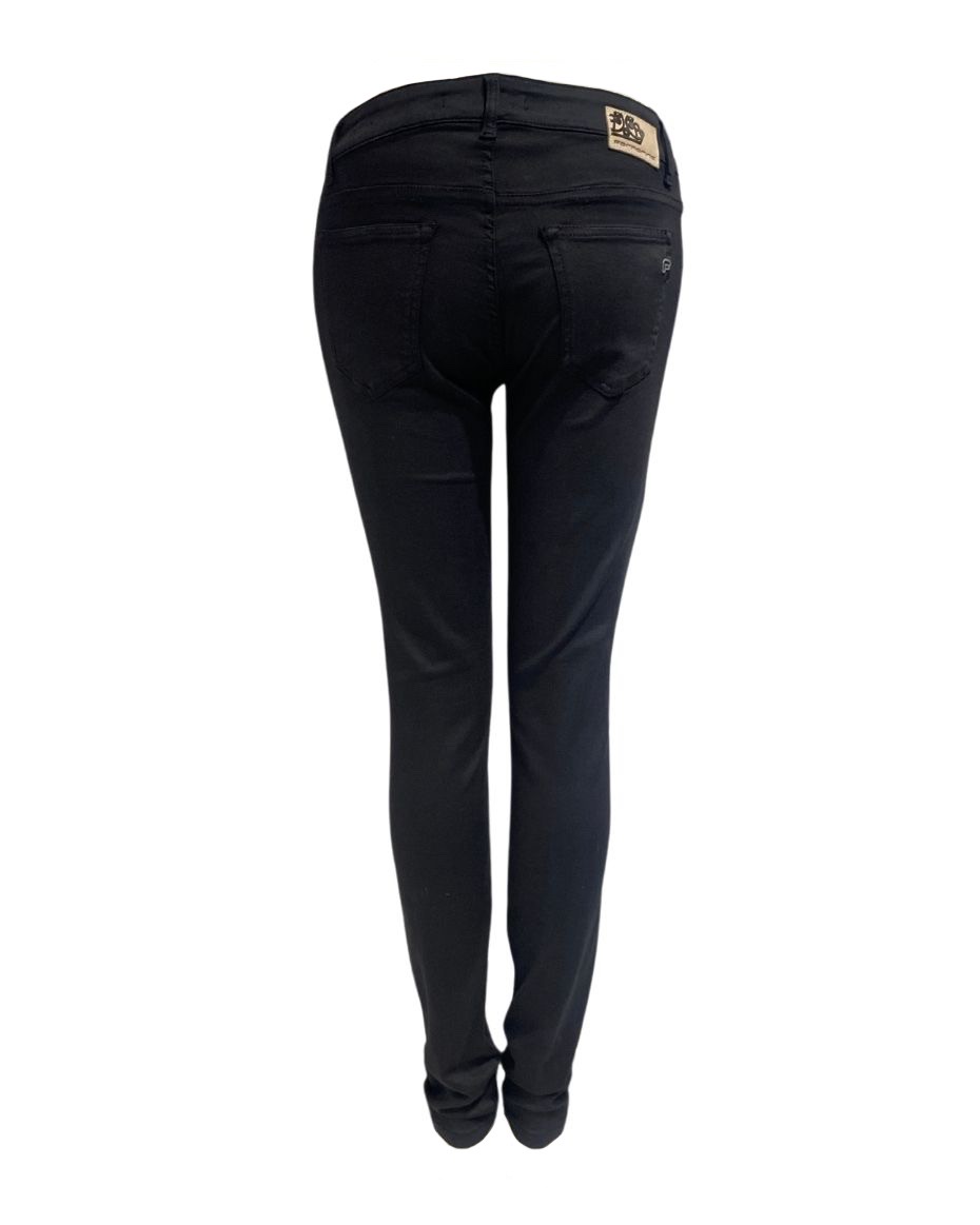 https://bo.fuzao.com.pt/FileUploads/produtos/senhora/vestuario/calcas/fuzao_fornarina_calcapretaskinny_for1l41_012.JPG