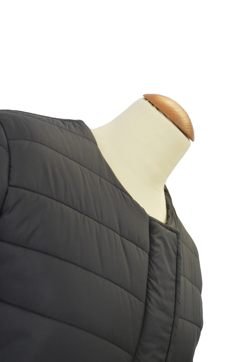 https://bo.fuzao.com.pt/FileUploads/produtos/senhora/vestuario/casacos/fuzao_kaos_casaco_kaat002_preto_01.jpg